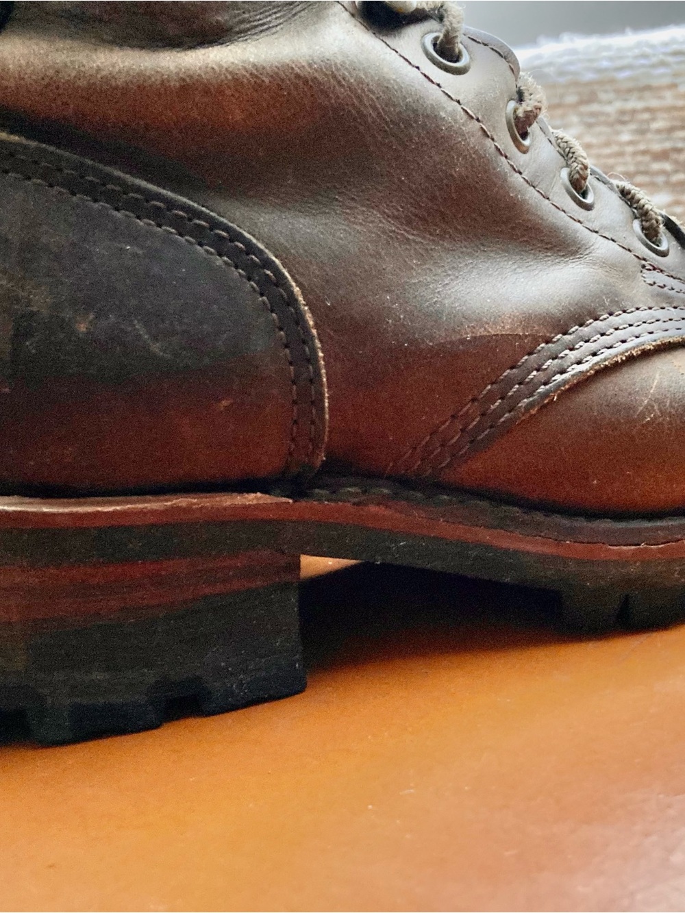Frye Women's Logger Boots 8 - Picture 8 of 14